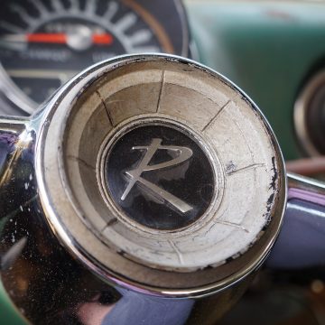 American cars from the early days of motoring. These are unparalleled classics!