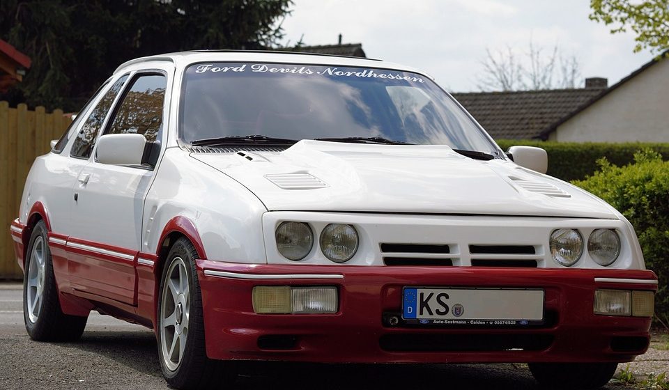 Ford Sierra Cosworth – a legend of the 1980s.