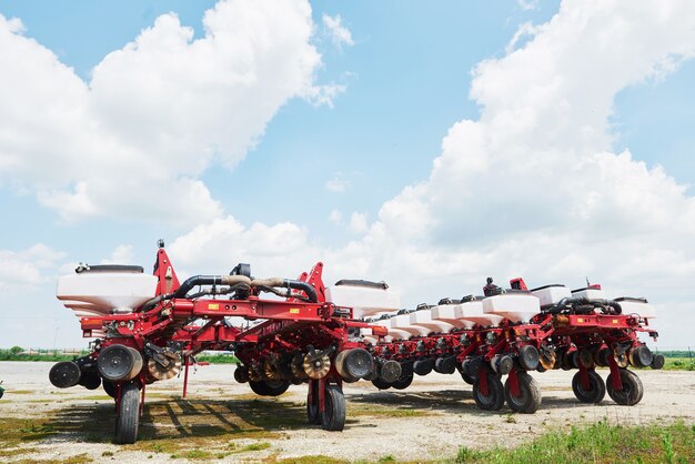 How Can Customized Truck Bodies Improve Agricultural Efficiency?